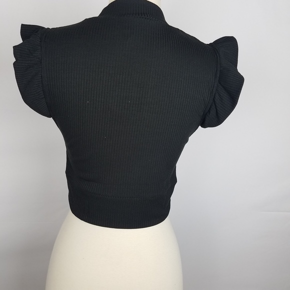 Mock Neck Top 
W ruffle sleeves - Picture 4 of 4
